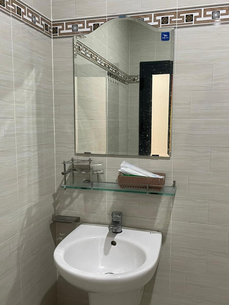 Motel Thuy Tien Vung Tau Buitenkant foto