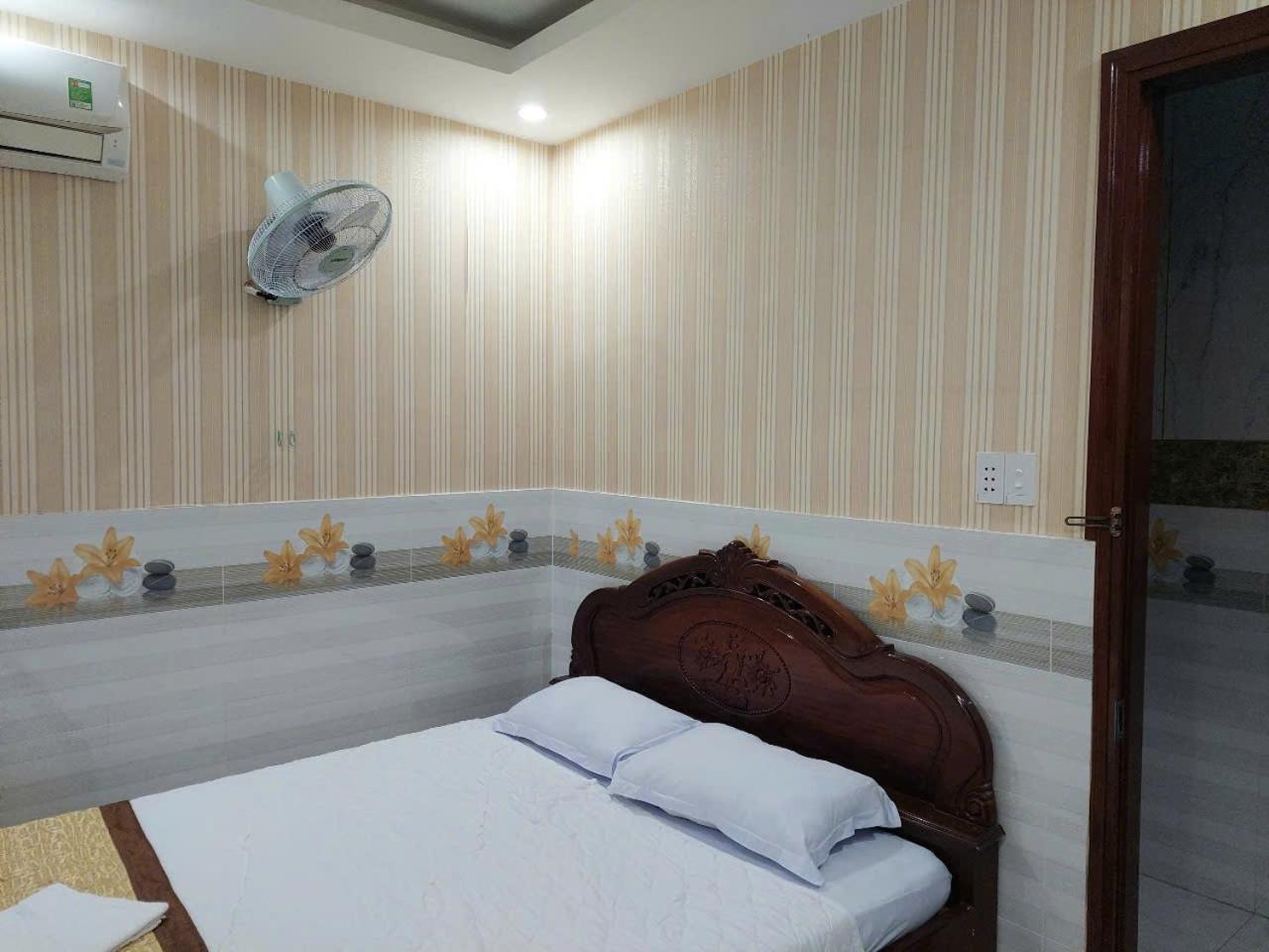 Motel Thuy Tien Vung Tau Buitenkant foto